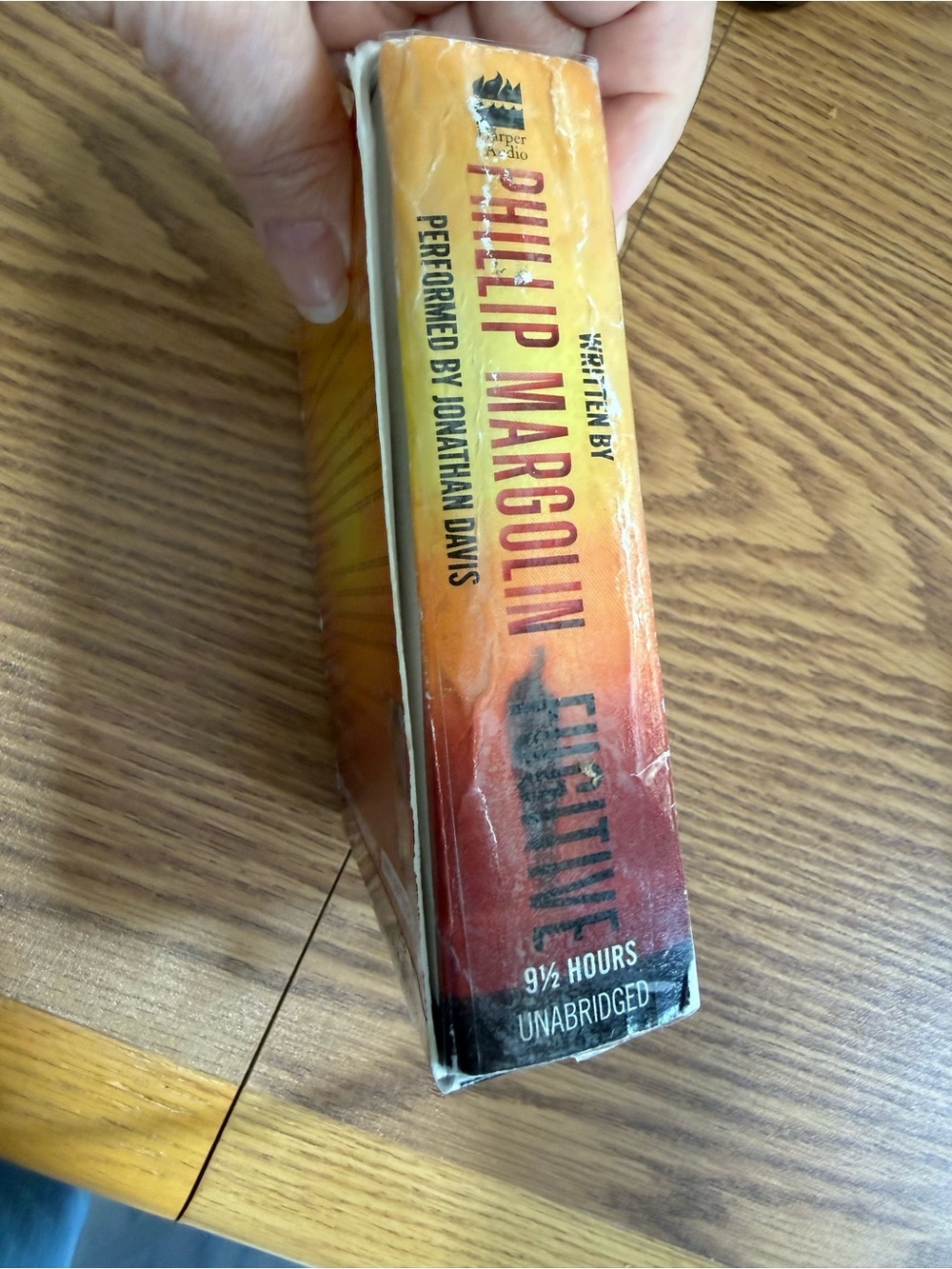 Fugitive – Audiobook CD (Unabridged) by Phillip Margolin - Picture 2 of 12
